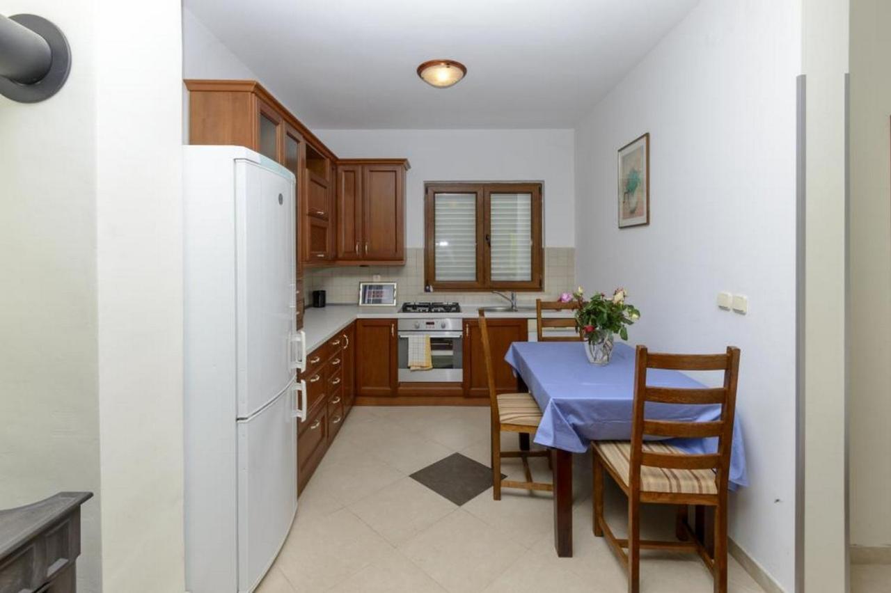 Apartment Petar Vitaljina Eksteriør bilde